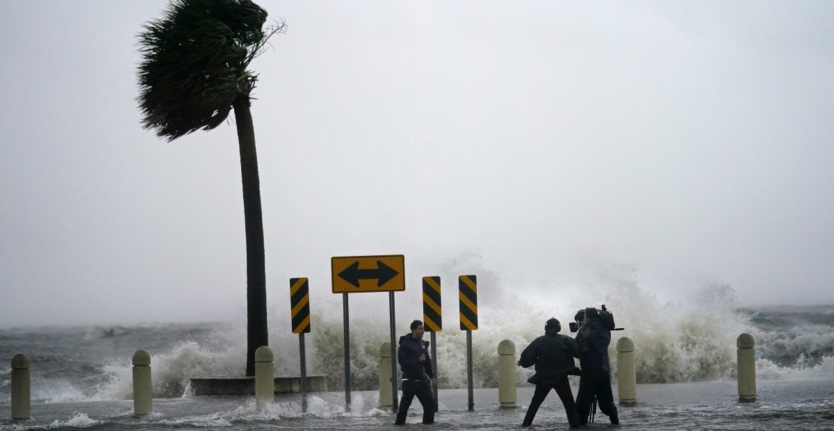 Se prevén intensas lluvias en varios estados por Huracán 'Estelle'