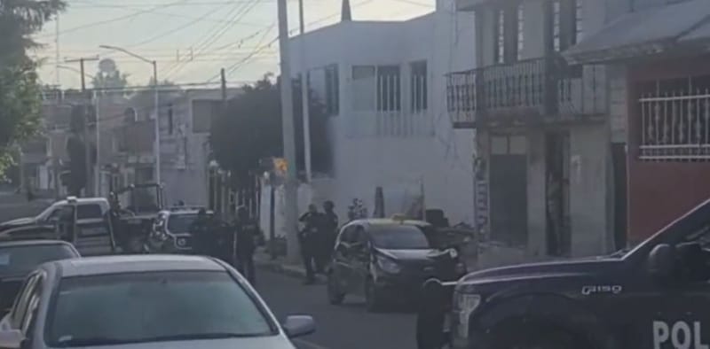 Intensa persecución y presunta balacera, termina con un detenido y un prófugo en San Ramón