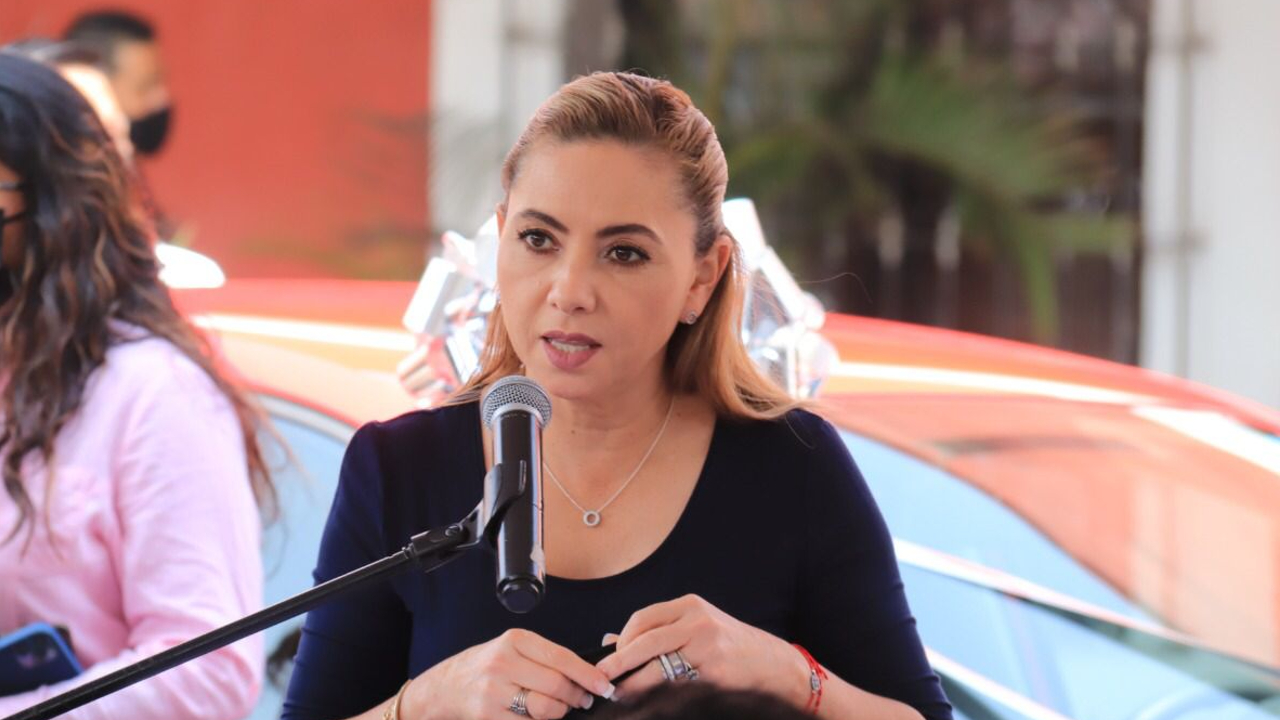 Paola Angon espera poder presentar el Comité de la Feria de Cholula en los próximos días