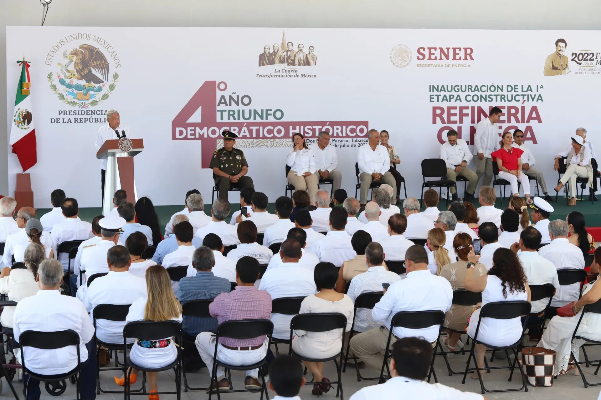 Desde refinería Dos Bocas, AMLO presenta segundo informe trimestral 