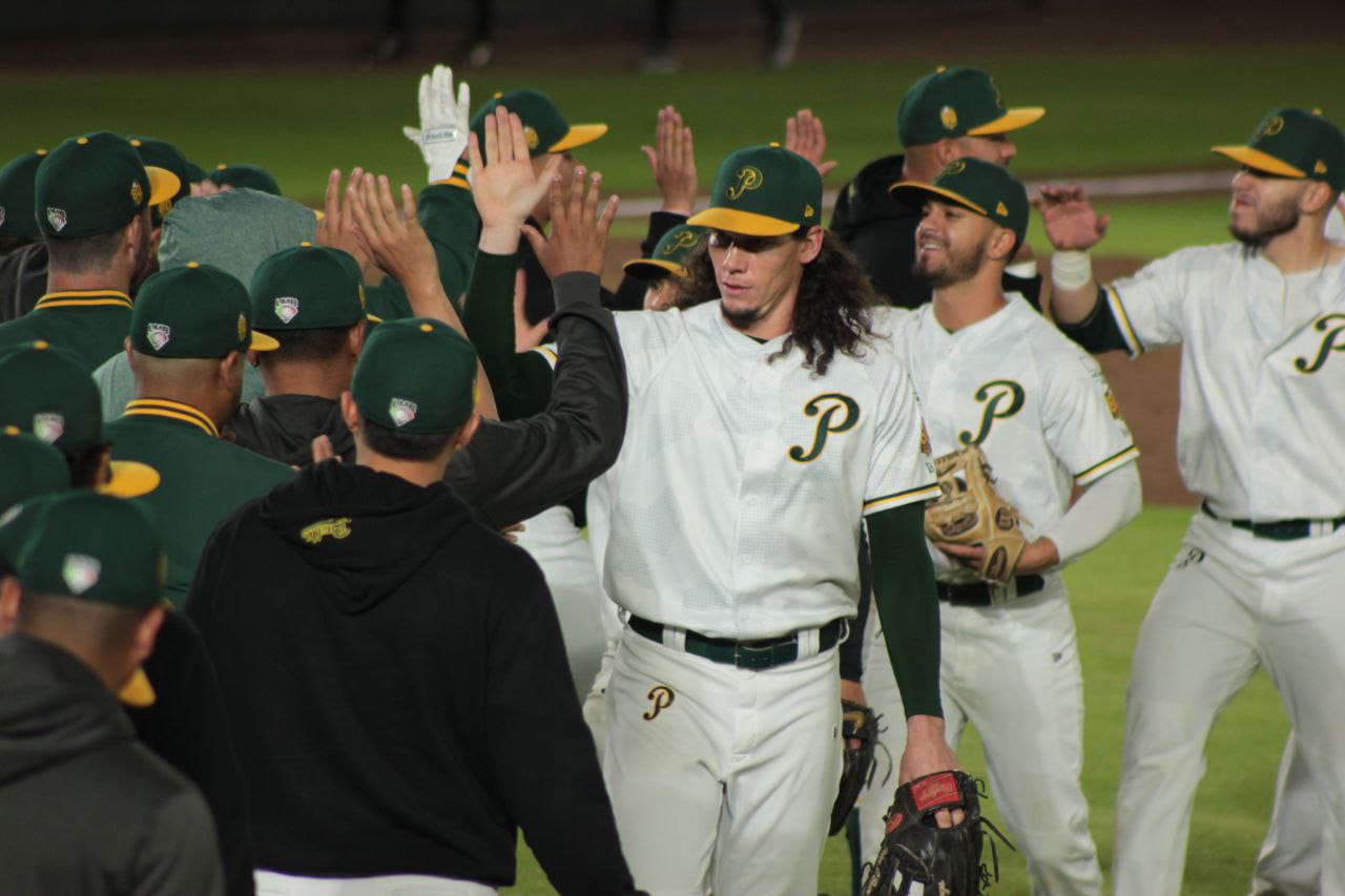 Pericos completó la limpia sobre Mariachis de Guadalajara
