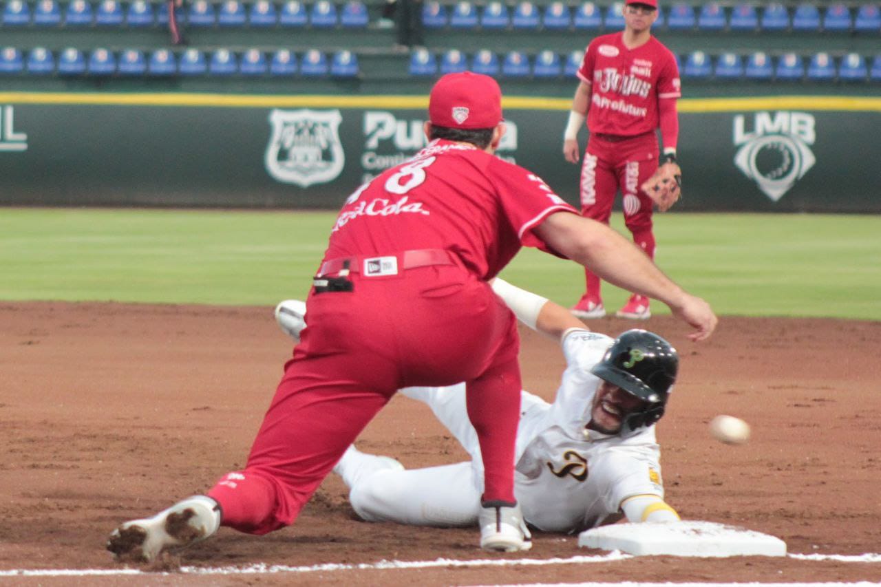 Pericos igualó la serie ante Diablos 