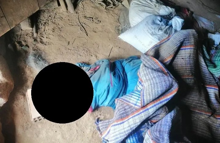 Encuentran cadáver de mujer de la tercera edad en Ajalpan, se presume fue abandonada por su familia