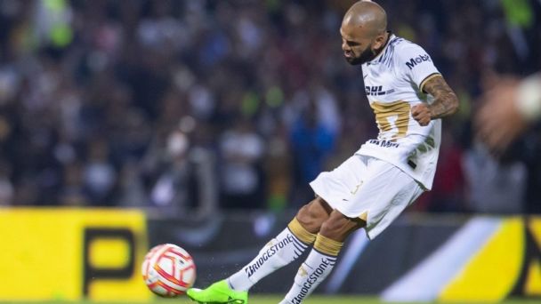 Dani Alves llegó a Pumas... pero el América podría llevarse este fichaje "bomba"