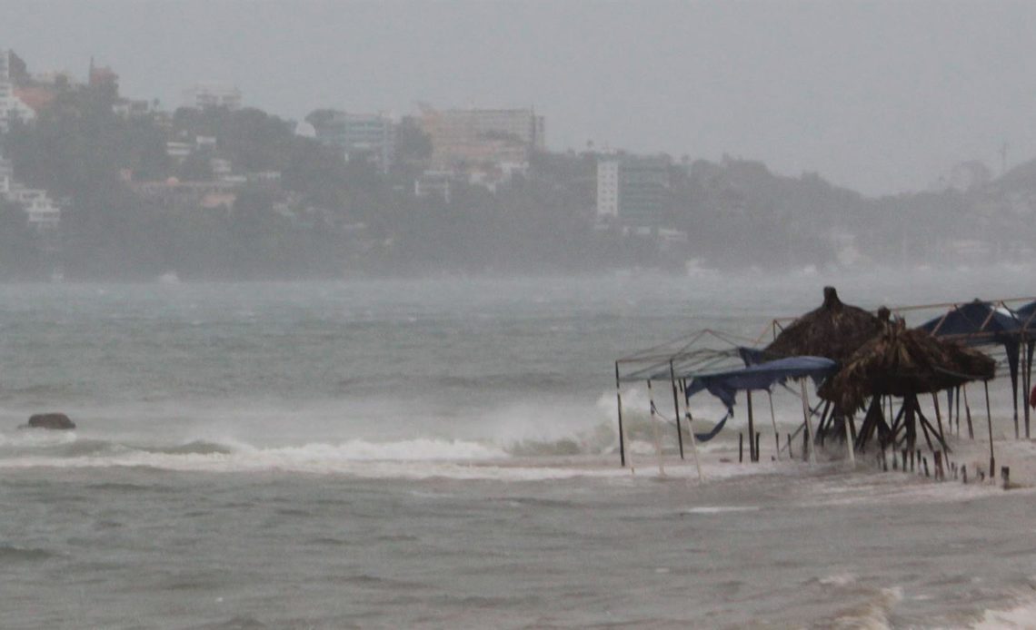Bonnie dejó tres muertos en Centroamérica y ha causado fuertes lluvias en México