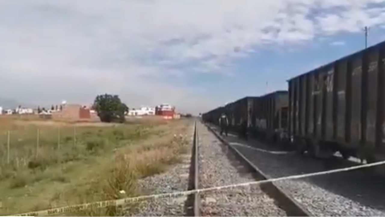 En Cuautlancingo; encuentran el cuerpo de un masculino cerca de las vías del tren 
