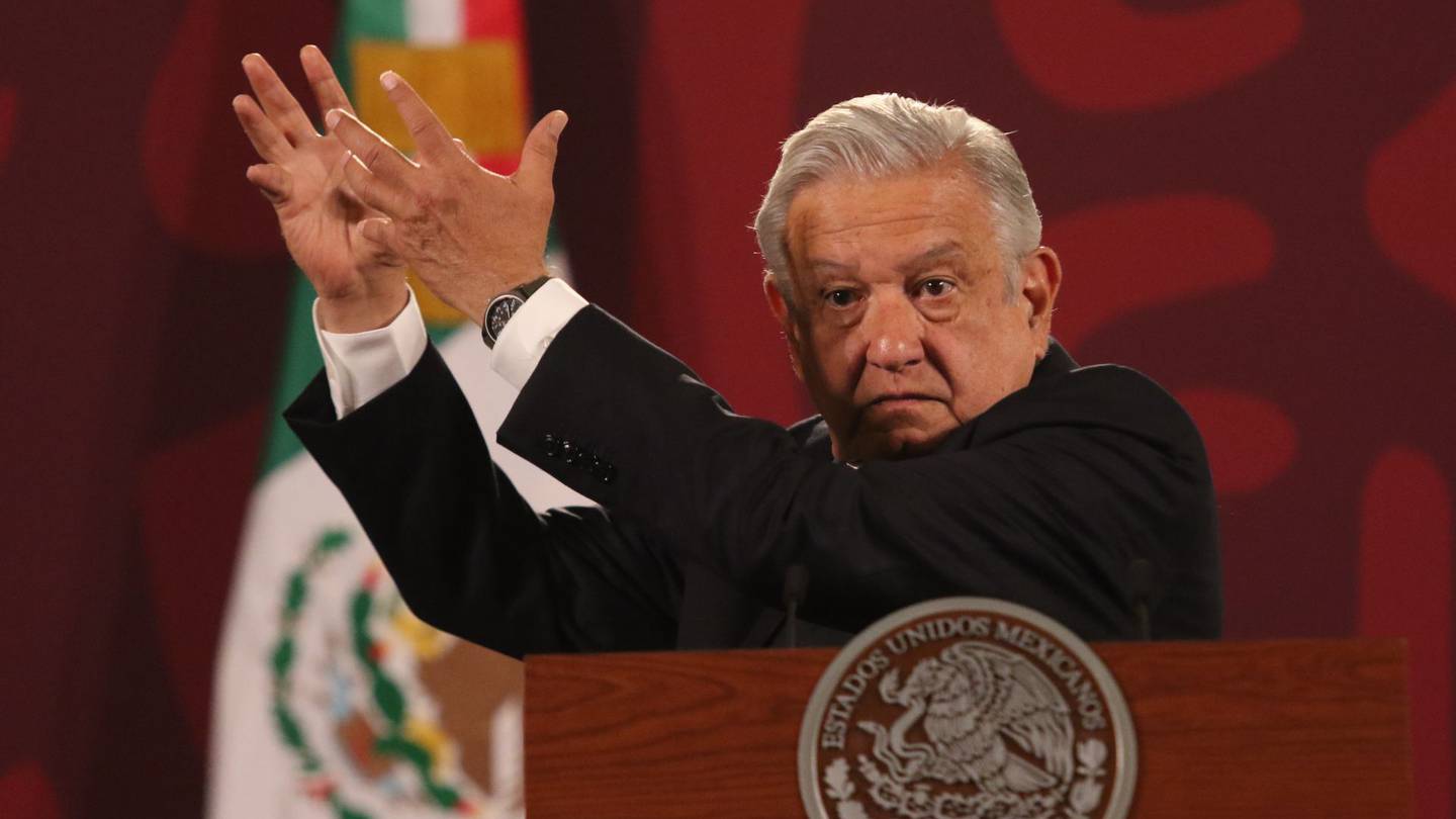 Cambio en la administración del AICM fue en respuesta a necesidades y problemáticas: AMLO
