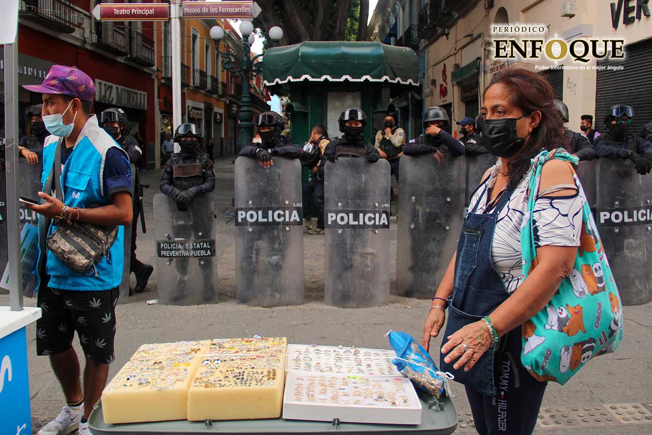 “La ley no se negocia” advierte Adán Domínguez ante insistencia de ambulantes por regresar al Centro Histórico