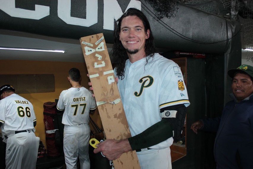 Con jonrón, Pericos tendió a Monclova y rompió racha de cinco series perdidas 