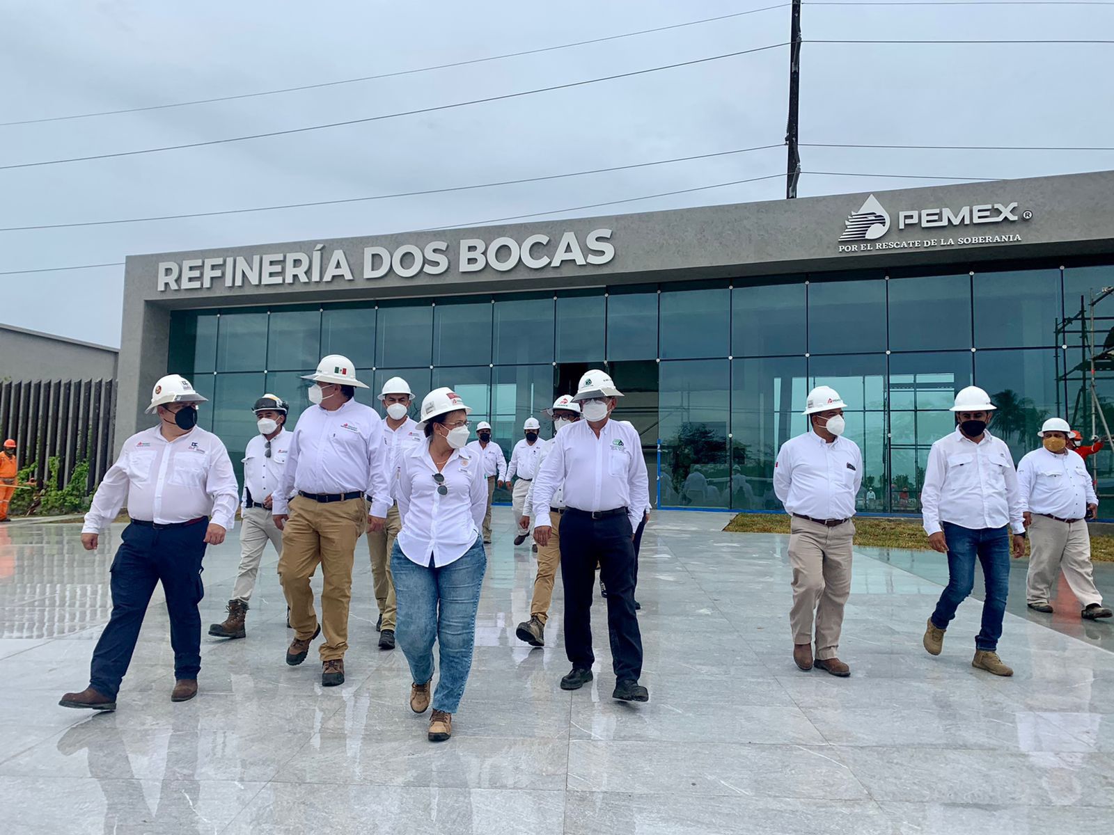 Refinería Dos bocas producirá 340 mil barriles diarios en medio año