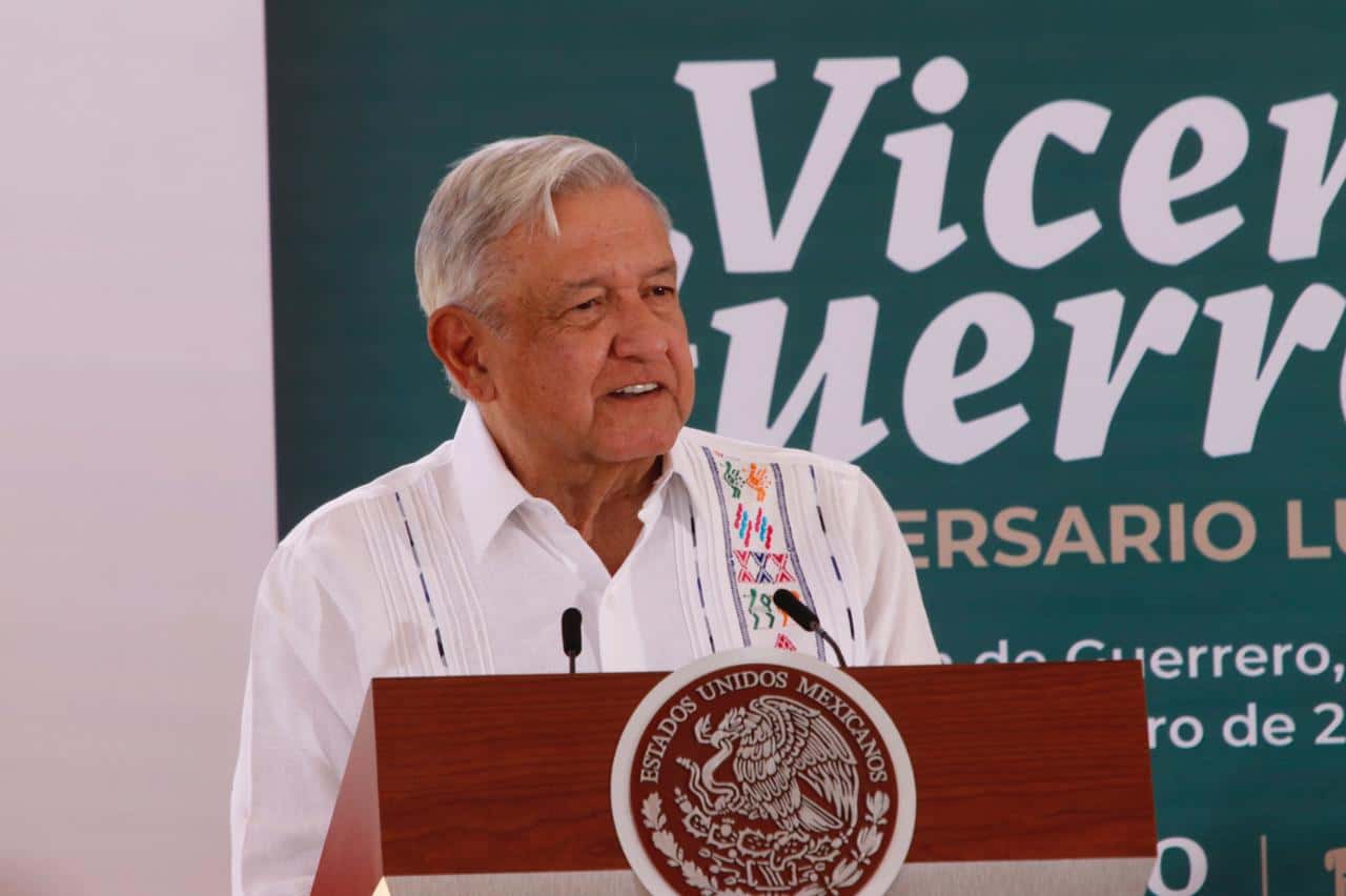 AMLO viaja a Oaxaca para informar sobre plan de reconstrucción tras 'Agatha'
