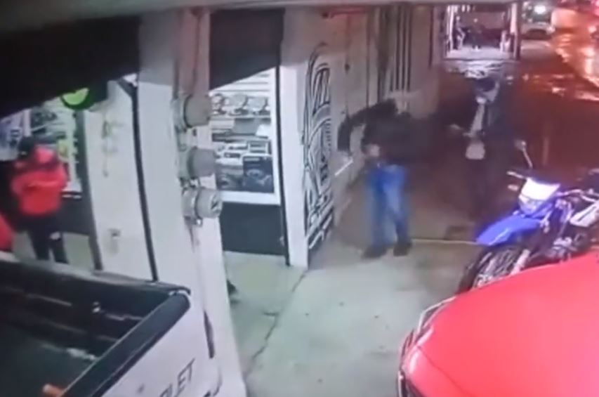 Ataque directo en Xonacatepec; se presume fue por pleito entre bandas dedicadas al robo de combustible