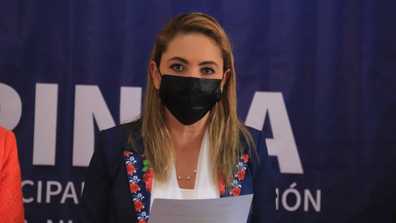 Paola Angon recomendó retomar el uso del cubrebocas para evitar de nueva cuenta el cierre de comercios 