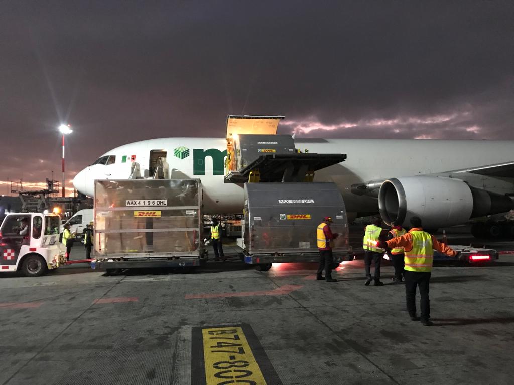 Llega a México tercer embarque con 1.2 millones de vacunas contra Covid para niñas y niños de 5 a 11 años