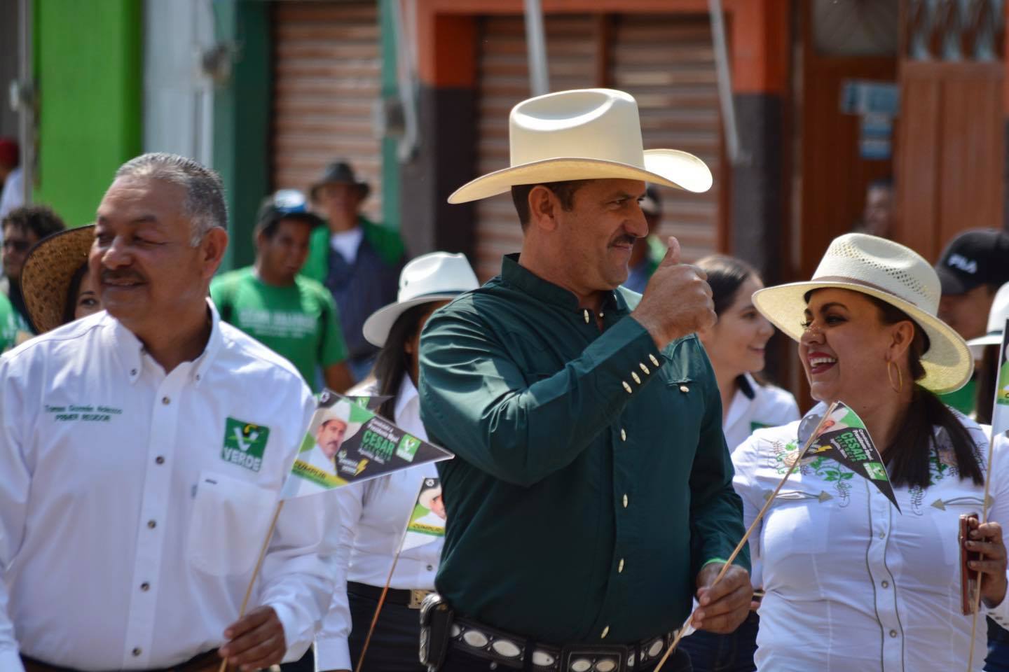 El acalde César Arturo Valencia es asesinado en Aguililla, Michoacán