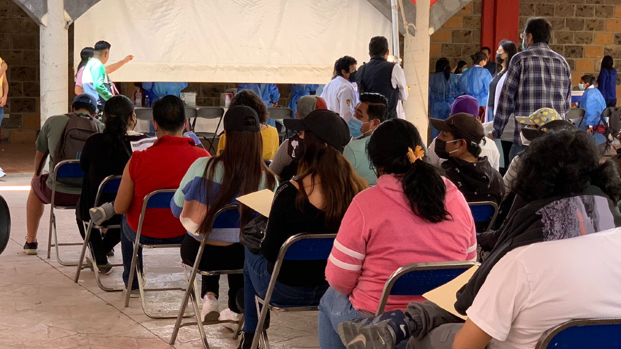 Con baja afluencia terminó la aplicación del refuerzo de la vacuna contra el COVID en la zona conurbada 