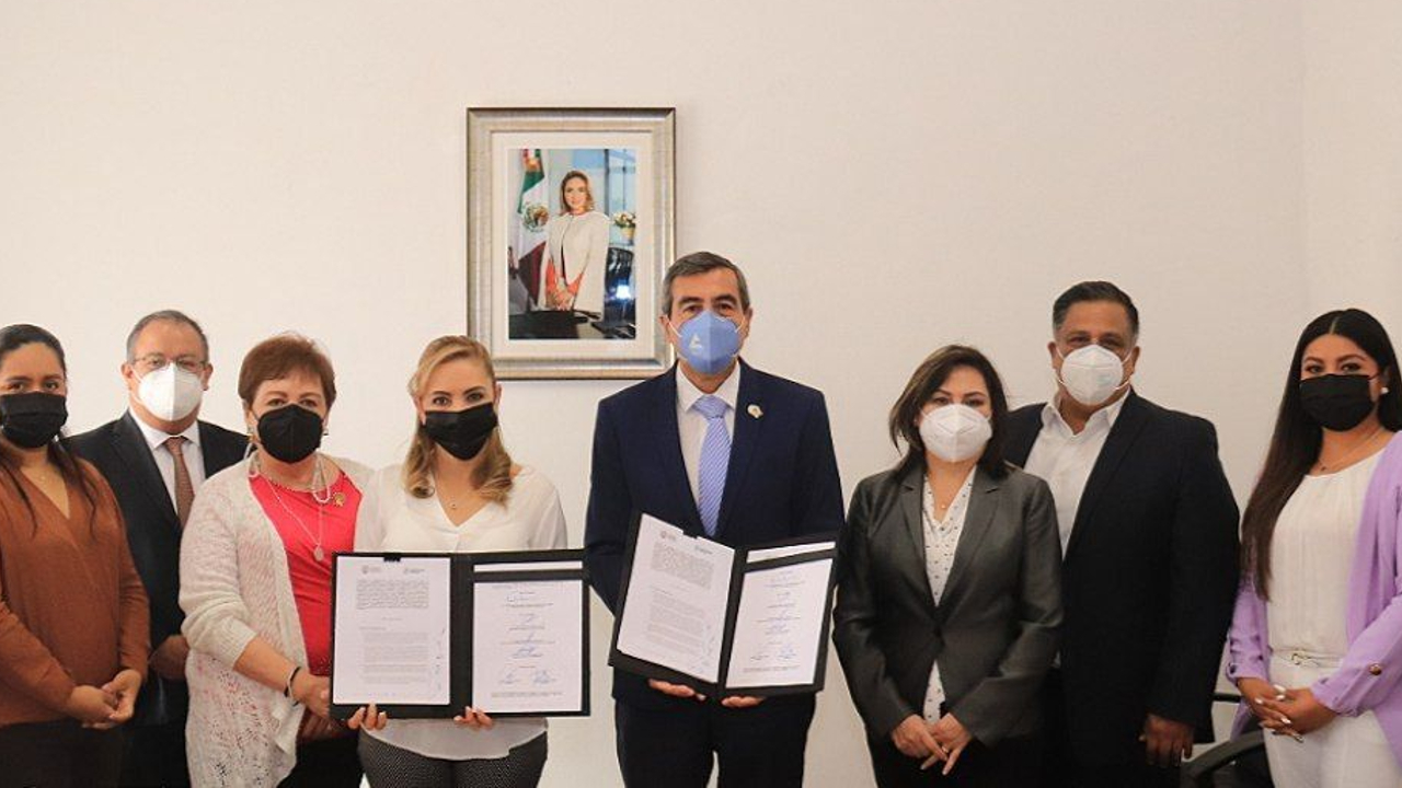 Ayuntamiento de San Pedro Cholula firmó un convenio de colaboración con la Cámara de Comercio, Servicios y Turismo