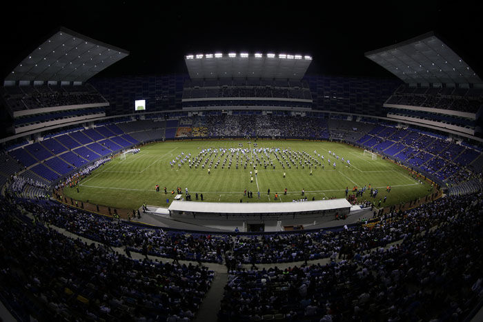 Analizarán prohibir venta de alcohol en estadio Cuauhtémoc