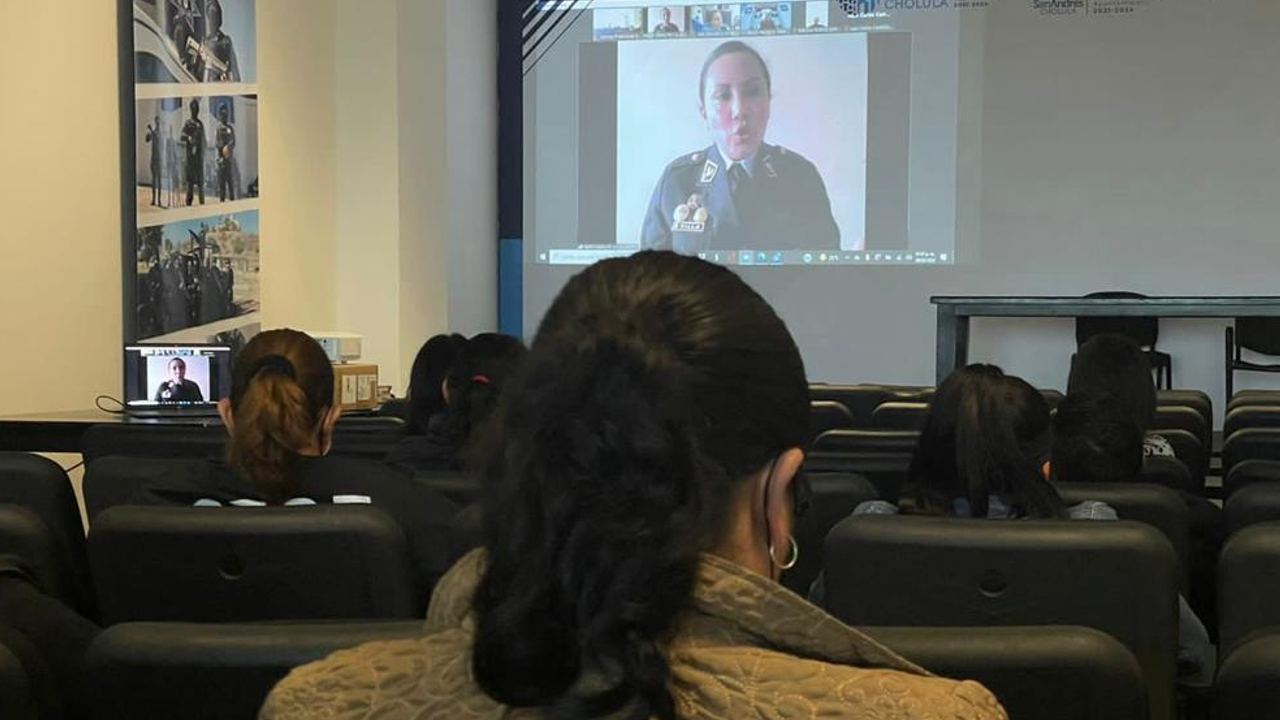 La Secretaría de Seguridad Pública de San Andrés Cholula realizó una mesa de diálogos internacionales con mujeres policías 