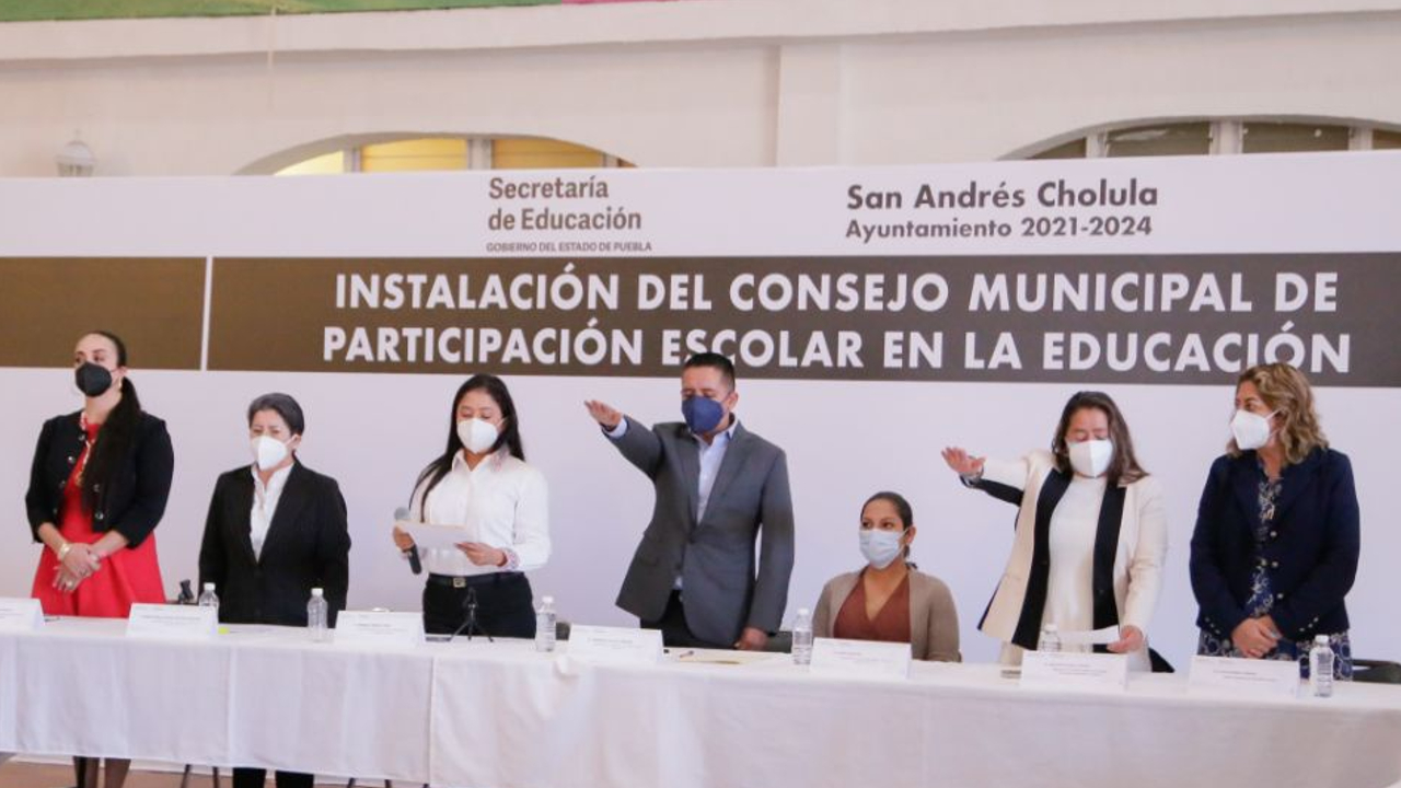 En San Andrés Cholula rindieron protesta los integrantes Consejo Municipal de Participación Escolar en la Educación