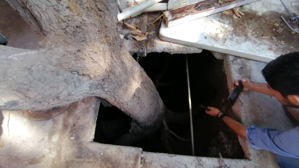 Narcotúnel secreto causa socavón en una casa; joven cae en él mientras dormía