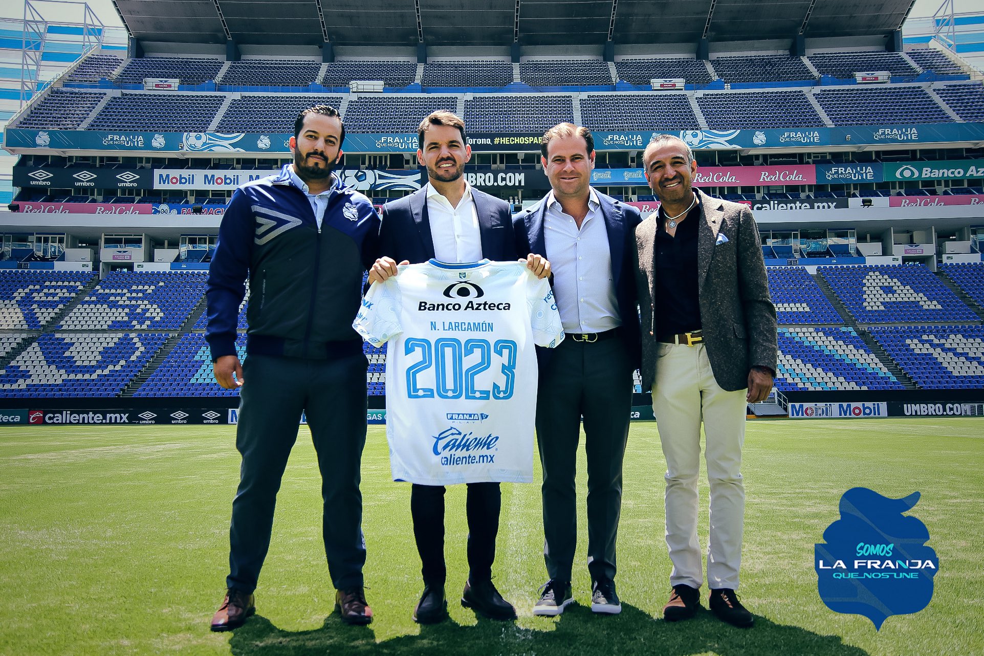 Puebla incendió las redes sociales con la renovación de Nicolas Larcamón