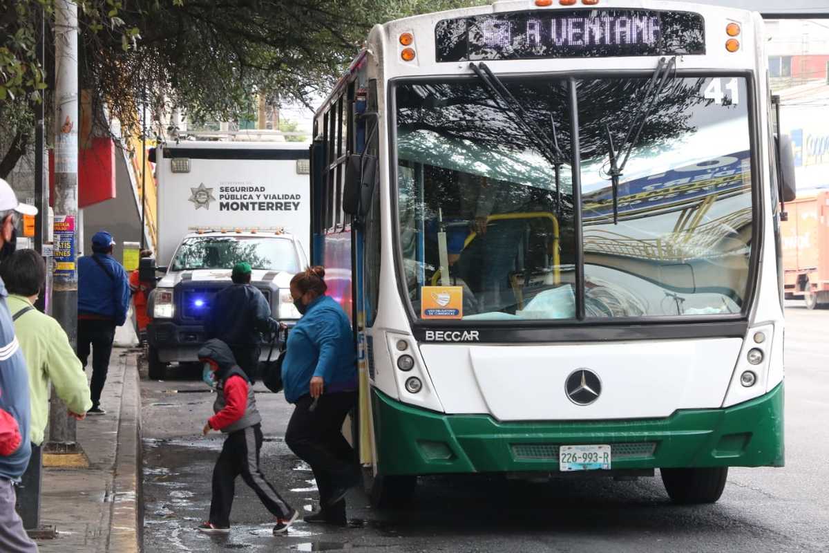 Aprueban en NL esquema de pago por kilómetro en el transporte público
