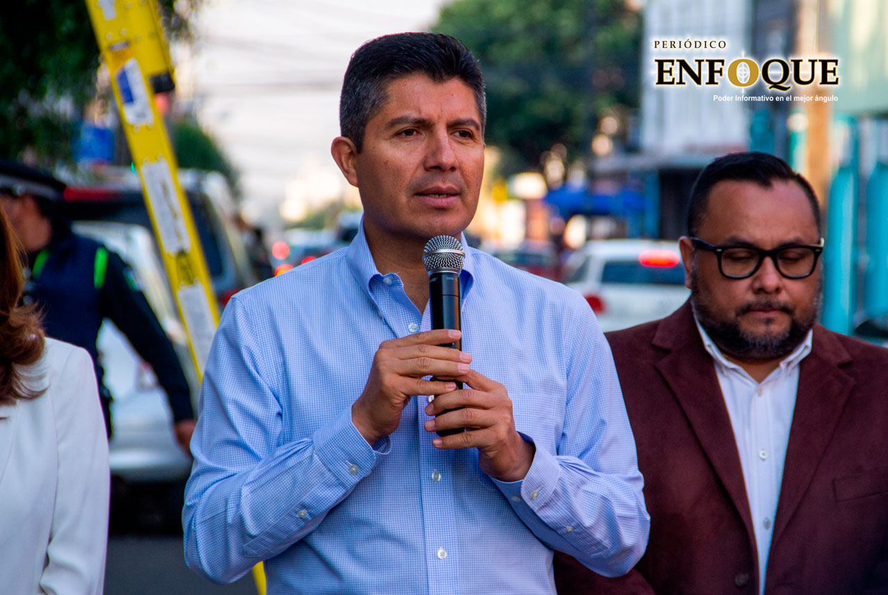 Dos detenidos y tres clausuras de negocios durante operativo de la Unidad de Normatividad