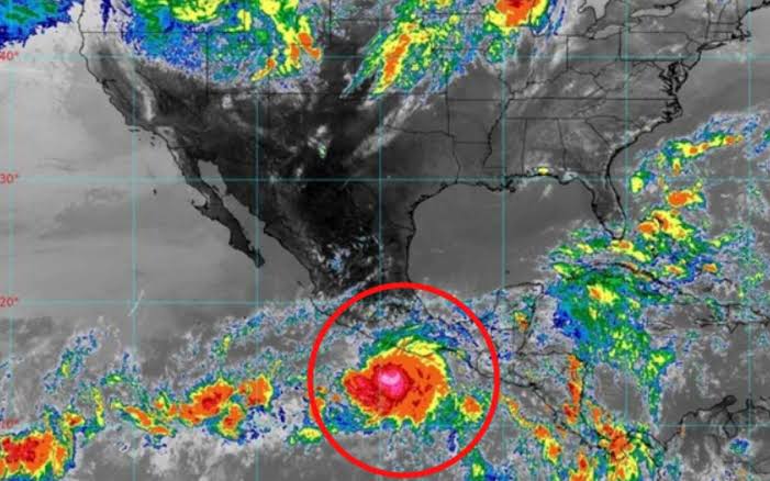 Se prevé que 'Agatha’ impacte en Oaxaca como huracán categoría 3