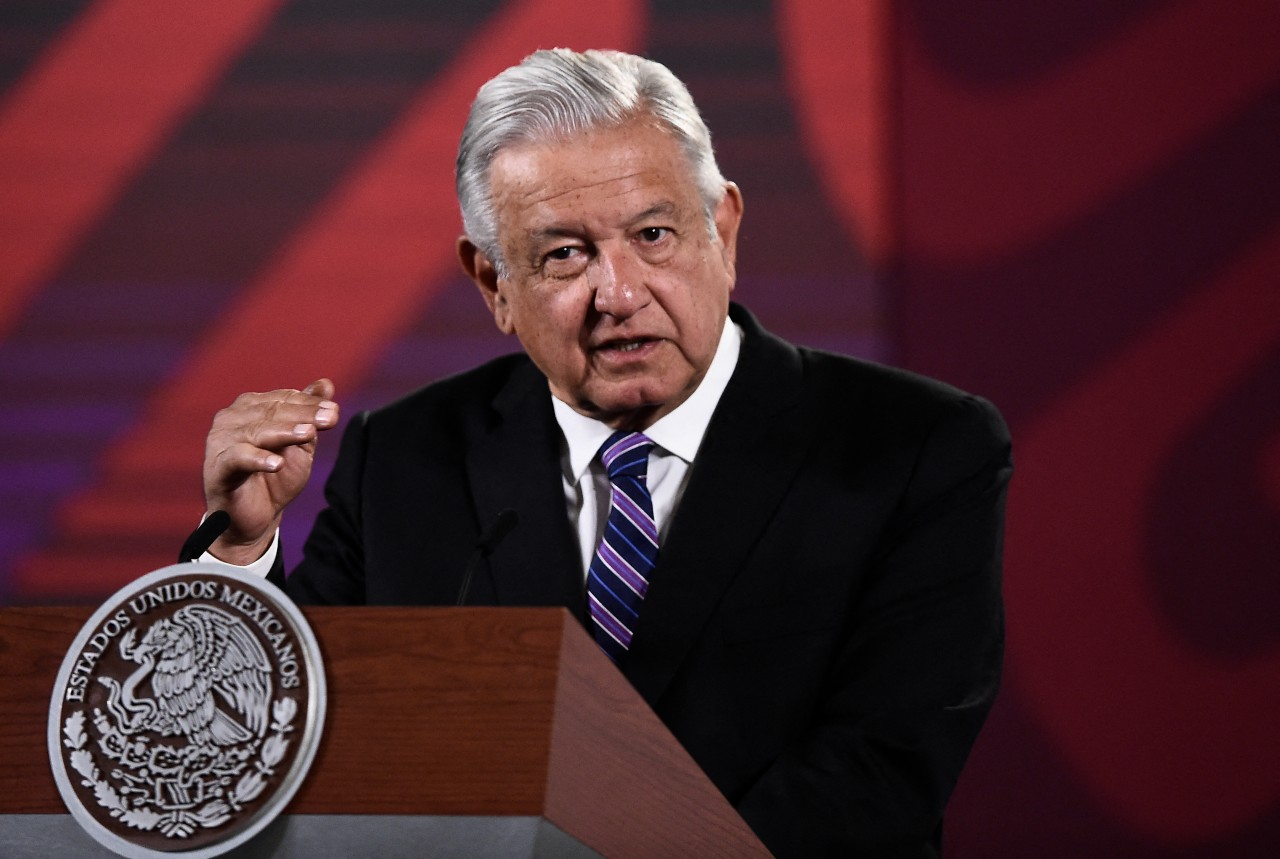 Confirma AMLO asistencia de Ebrad a Cumbre de las Américas si no se invita a todos los países