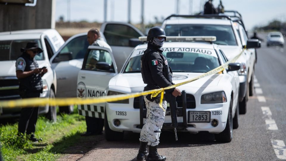 Jornada de violencia en Nuevo León: Asesinan a hombre y dejan su cuerpo en un puente