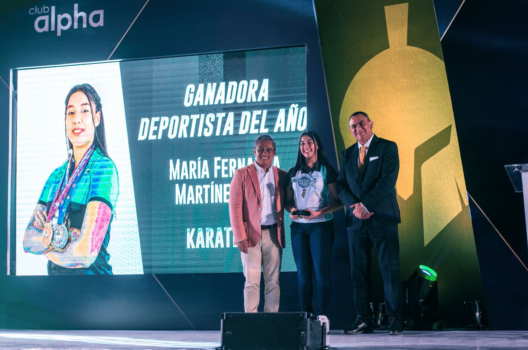 Fernando Platas estuvo en Puebla para la entrega de Premios Juventud 500