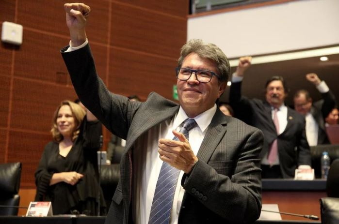 Ricardo Monreal no asistirá a la marcha para apoyar a AMLO por una importante razón