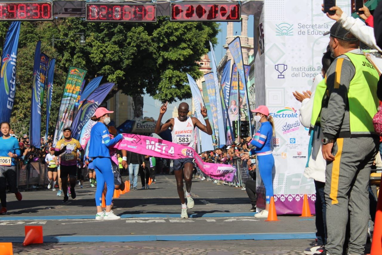 Otra vez el Maratón de Puebla fue para Kenia 