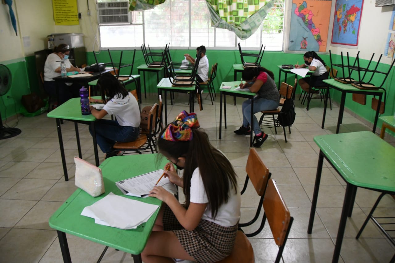 Estudiantes de primaria y secundaria son quienes presentan mayores niveles de depresión: Inegi