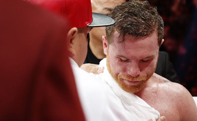 Canelo Álvarez reconoce su error y se disculpa con Messi