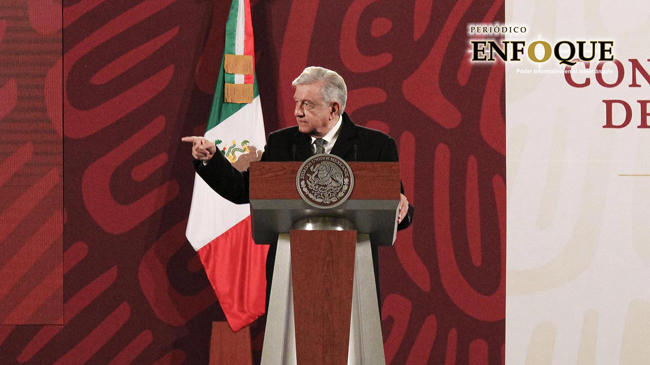 Rescate de cuerpos de mineros atrapados en 'El Pinabete' está parado, confirma AMLO 