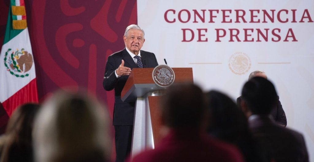 Personas infiltradas en Fiscalía intentaron boicotear proceso contra involucrados: AMLO