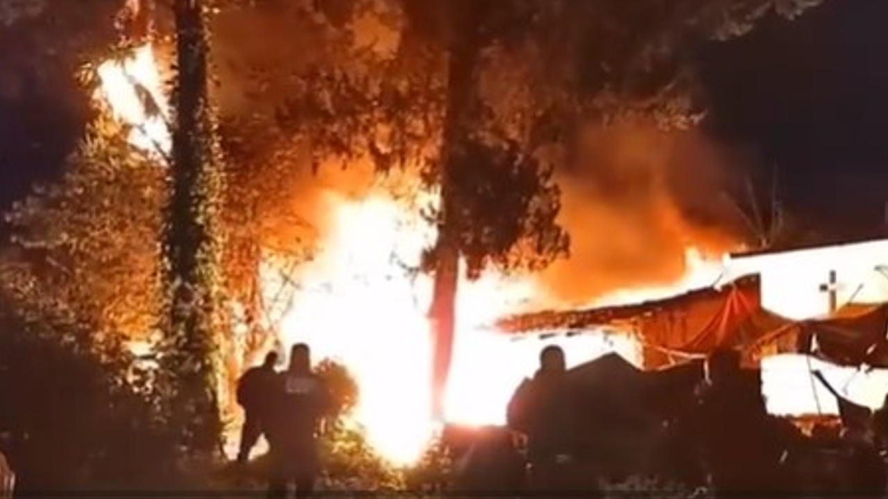 En Cuautlancingo; fallecen dos personas calcinadas tras el incendio de un domicilio