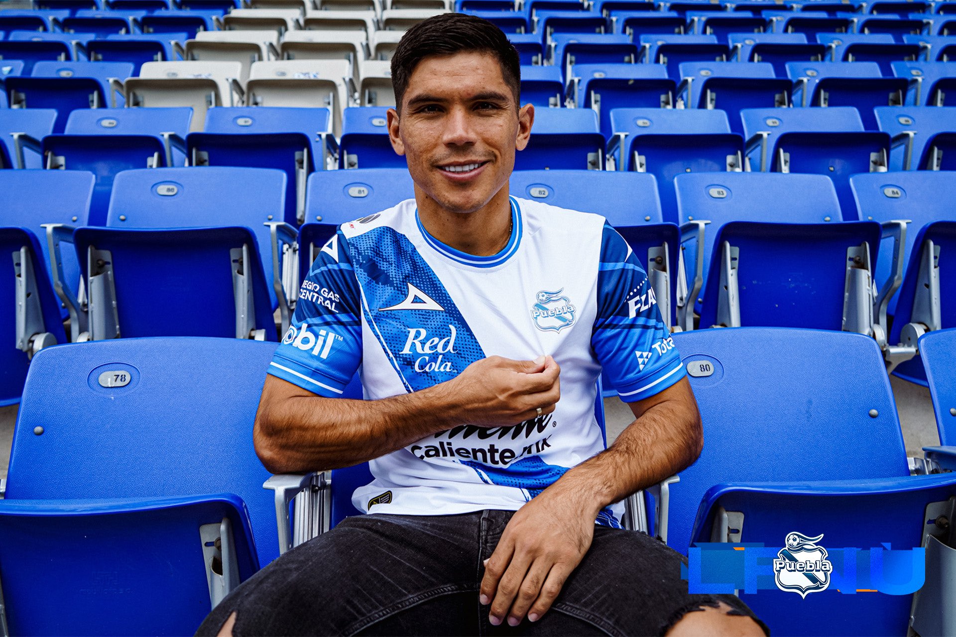 Puebla anunció la renovación de su goleador Martín Barragán