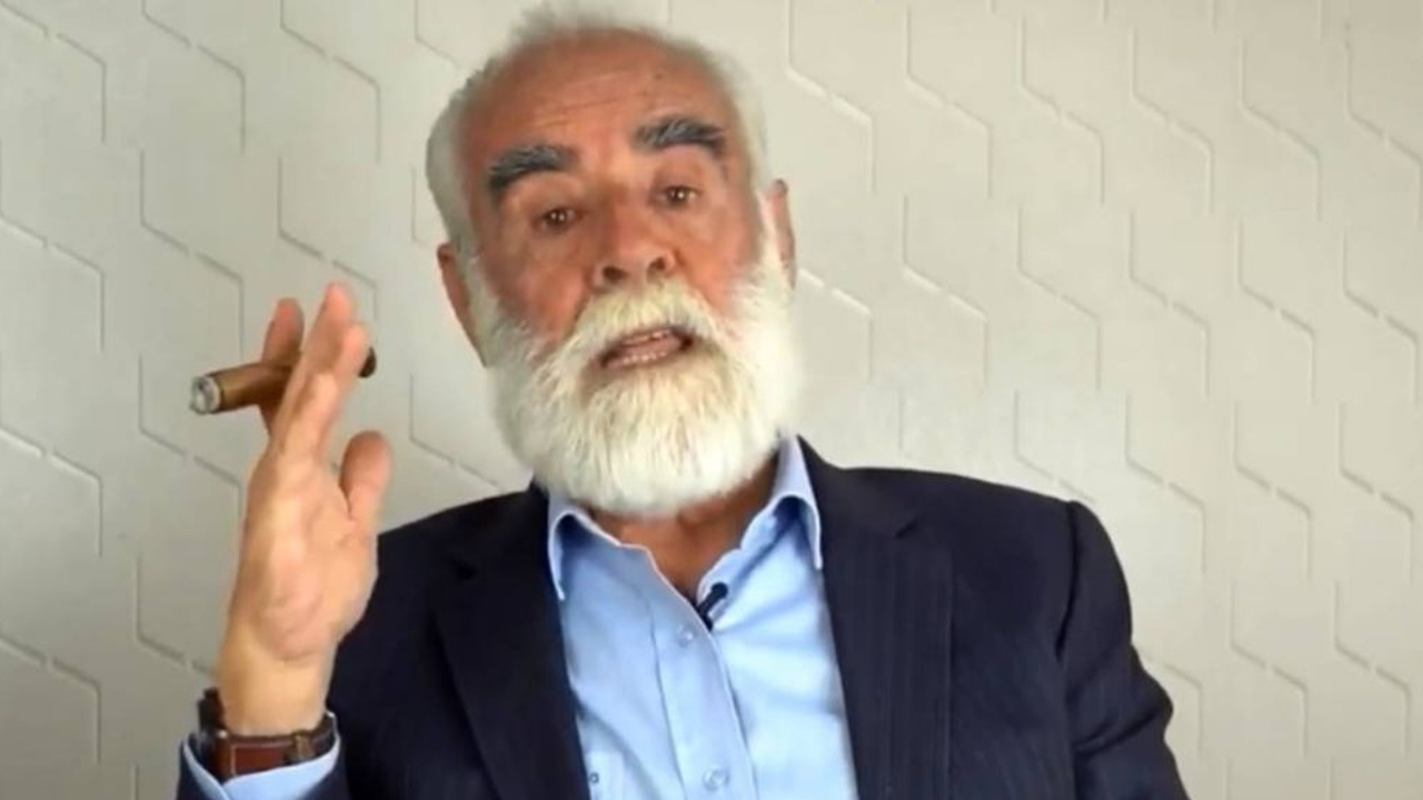 “El Jefe Diego” acusa al secretario de la SEDENA de comportarse como militante y no como un militar