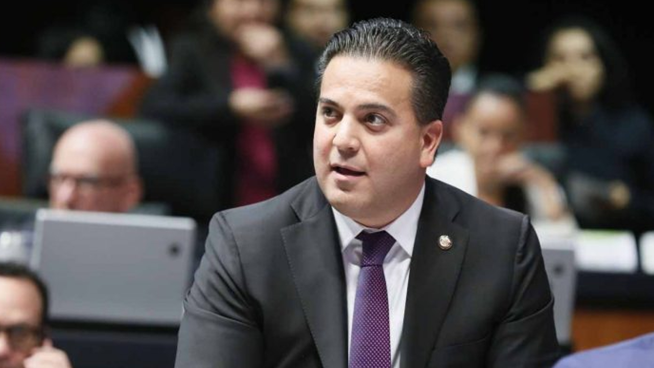 Senador del PAN arremetió contra la idea de que los titulares de las fuerzas armadas no compadezcan en el Senado 