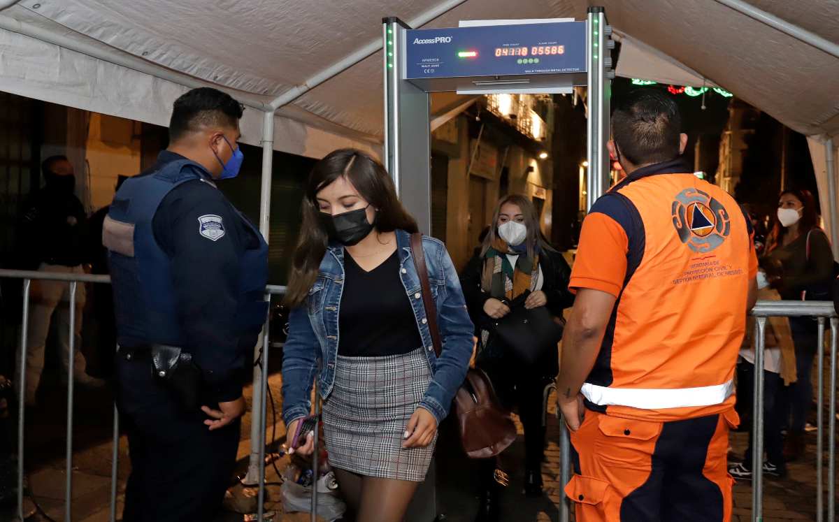 Para acceder al zócalo este 15 de septiembre habrá ocho arcos de seguridad