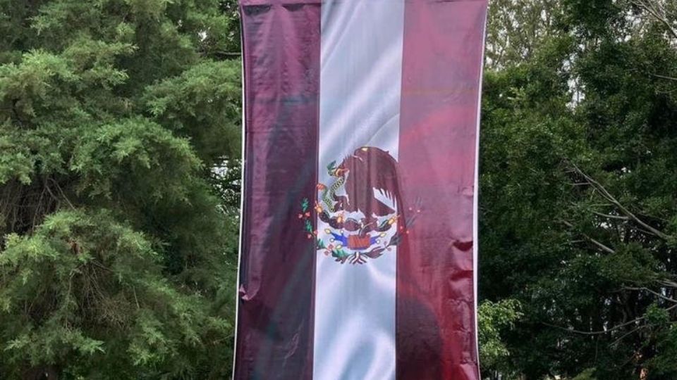 Renunció director de Imagen del gobierno de Nayarit, presuntamente por modificar colores de la bandera en pendones