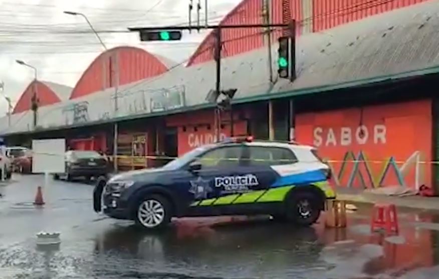 Hombre pierde la vida tras presuntamente caer de la Ruta 68 frente al Mercado Morelos