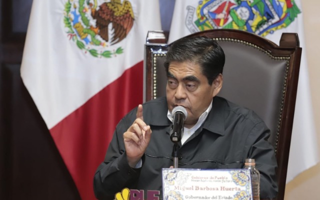 Barbosa pide a la SEP dar seguimiento al caso de maestra que insultó a sus estudiantes