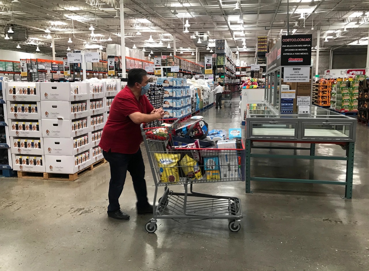 Tras anuncio de AMLO a tope de precios así reaccionaron Bimbo, Gruma y supermercados