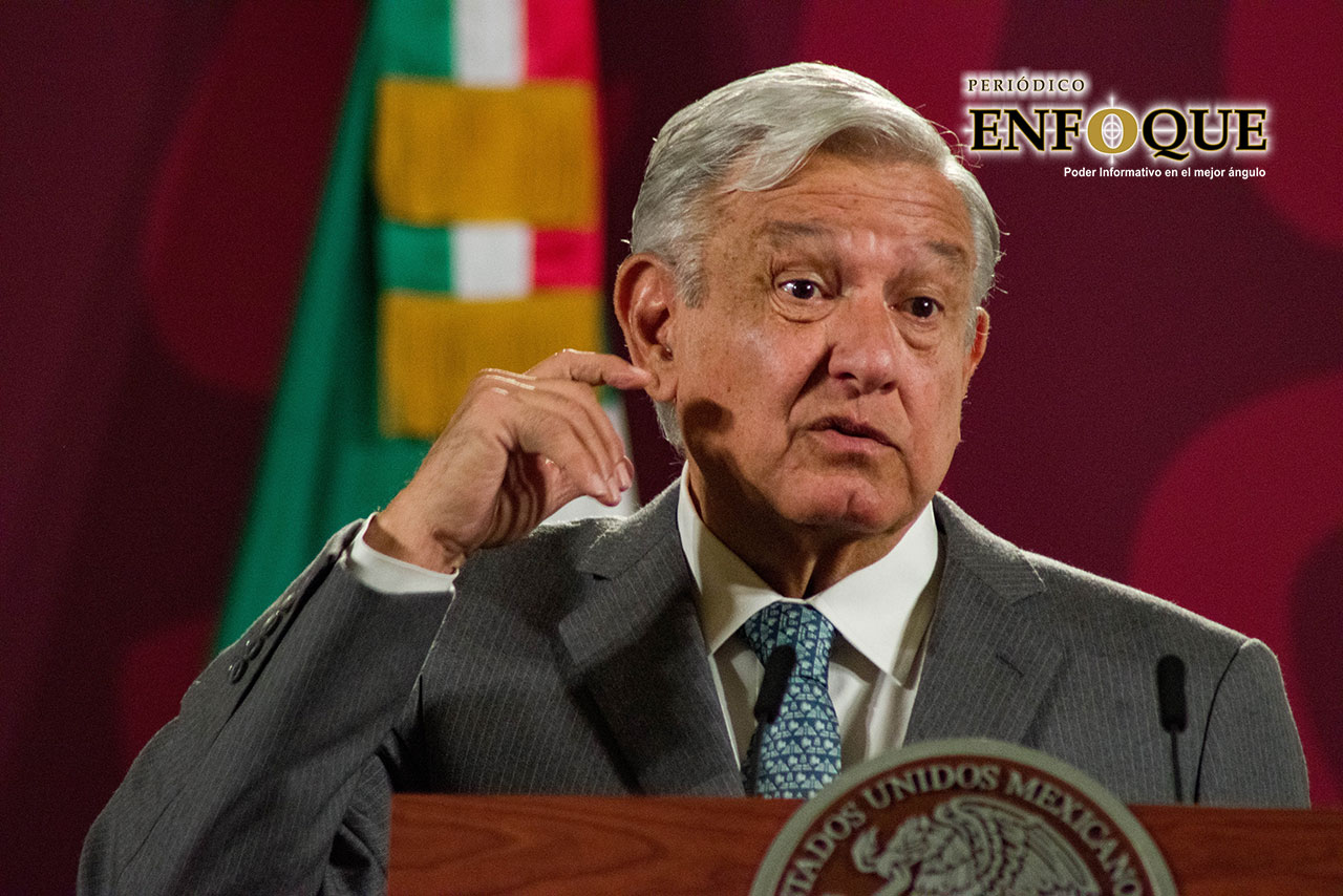Aclara AMLO que son son 5 y no 20 los militares ligados al caso Ayotzinapa