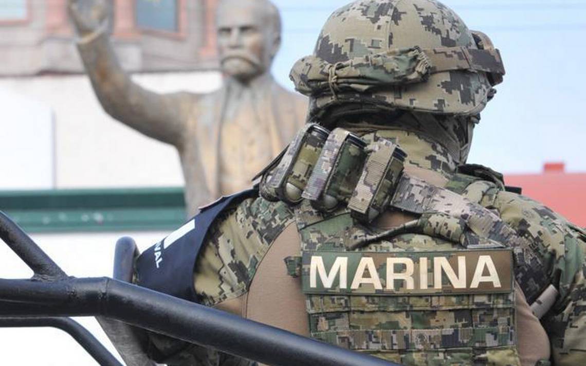 Confirma AMLO desaparición de 2 marinos en Acapulco desde marzo de este año