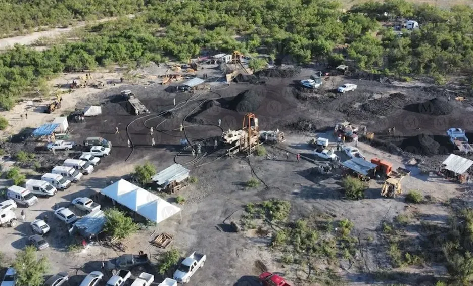 AMLO reconoce que rescate de mineros en Coahuila se ha detenido tras inundaciones por lluvias